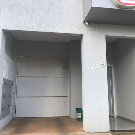 Casa Com 2 Quartos Agradaveis Com Ar Condicionado Foz do Iguacu Bagian luar foto